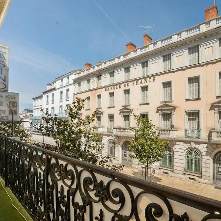 Pleasant In Near Opera Museum Vichy
